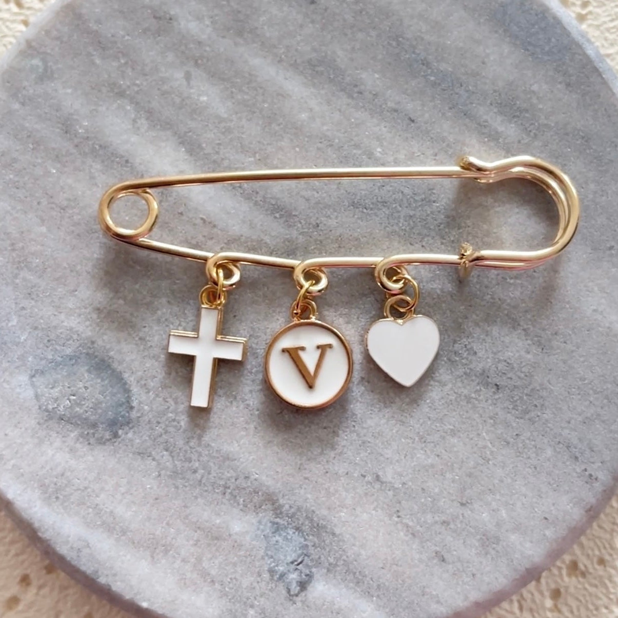 GOLD KEEPSAKE PIN I WHITE SIMPLE CROSS & HEART
