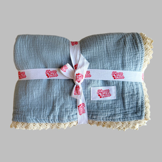 MUSLIN CRINKLE ORGANIC LACE BLANKET | BLUE DREAM