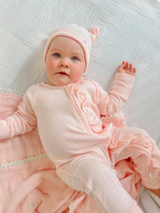 FRILL ZIP ROMPER I PINK MARSHMALLOW